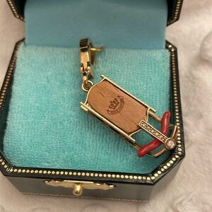 Vintage Juicy Couture sled charm YJRU0565 tagged box